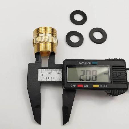 Переходник для смесителя М24 НР - М22 ВР - 3/4" НР BOUTTE